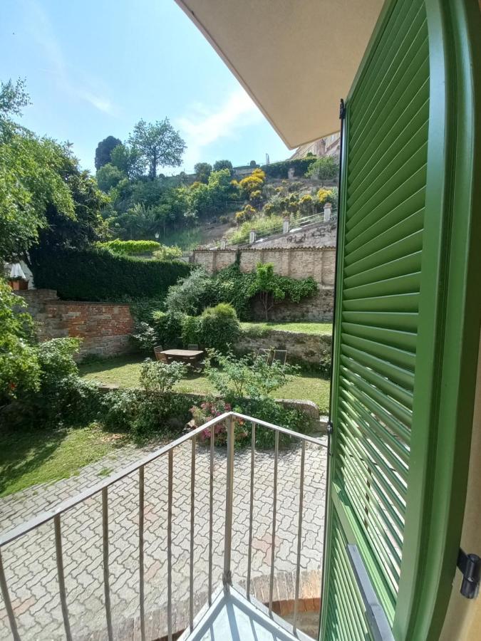 Il Giardino Di Olivia Guarene Exterior foto