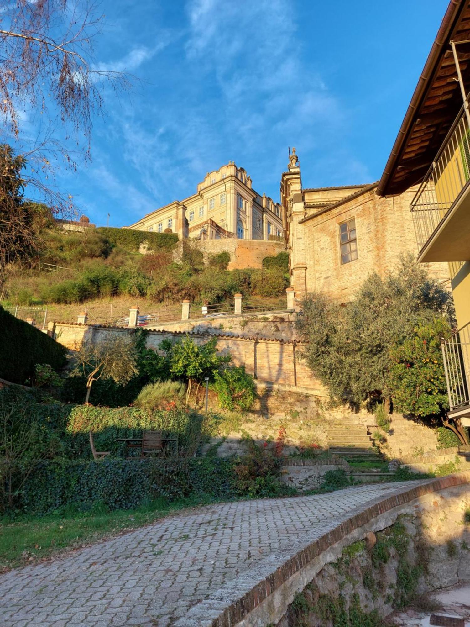 Il Giardino Di Olivia Guarene Exterior foto